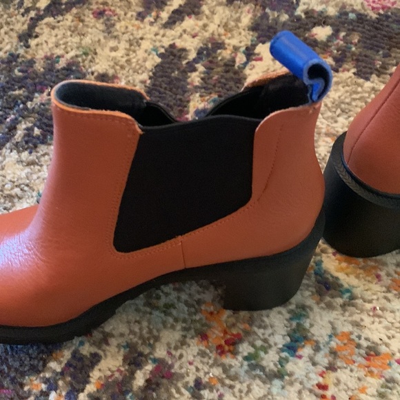 Camper K400327-003 Whitnee Ankle Boots in Brown - Picture 4 of 7